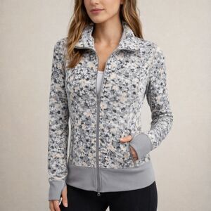 Lululemon Asana Jacket Petite Fleur Gray Thumbholes Sz 4 Yoga Activewear